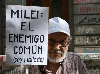 El Gobierno de Milei restringe parcialmente el derecho a huelga en Argentina