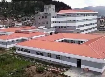 PRONIS firma contrato para reinicio de construcción del Hospital de Andahuaylas