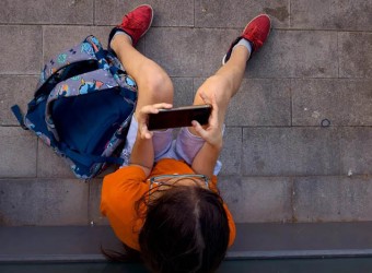 España planea prohibir las redes sociales a los menores de 16 años