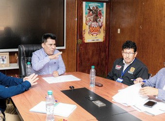 Estadio Los Chankas: Gobierno regional y Municipalidad de Andahuaylas acuerdan impulsar iluminación artificial 