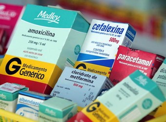 Gobierno Dina Boluarte promulga ley de medicamentos genéricos: ¿Qué dice la norma?