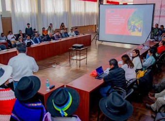 Socializan avances del proyecto birregional del teleférico a Choquequirao 