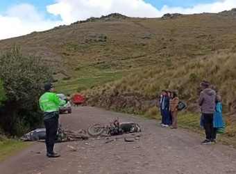 Choque frontal entre dos motocicletas deja un muerto y un herido grave, en Chaccrampa
