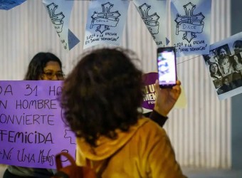 Argentina: colectivos femeninos vuelven a marchar contra la violencia de género