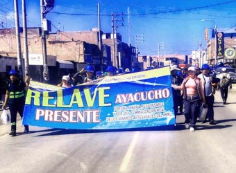 Arequipa: más mineros se suman a movilización de mineros artesanales en Chala