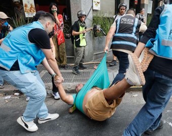 Recorte a los derechos laborales en Argentina: el Senado aprueba la reforma de Milei que precariza el empleo