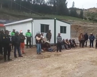Por ausencia del Estado y precios altos de metales la minería se expande en territorios comunales