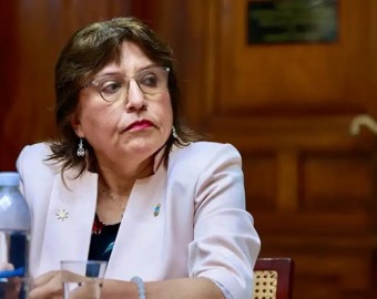 Delia Espinoza Valenzuela pide a JNE excluir a Fernando Rospigliosi por tener condena