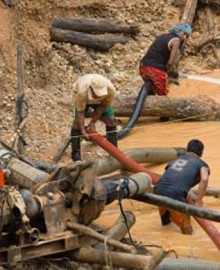 Investigación del Centro Wiñaq revela rechazo ciudadano a minería ilegal 