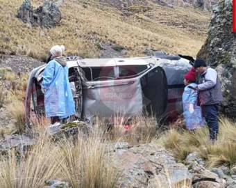 Huancavelica: comerciante y conductor volvían de fiesta y mueren en abismo