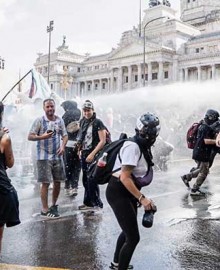 Argentina: la marcha de los gremios combativos terminó con represión y decenas de heridos y detenidos