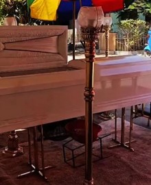 Ica: velan a joven en plena calle y colocan un ventilador bajo el ataúd por el intenso calor