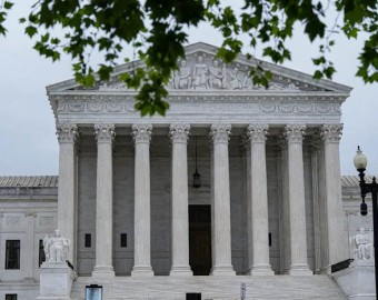EE.UU: la Corte Suprema da más poder a Trump en su cruzada contra la migración