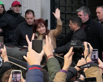 Las protestas contra la condena a Cristina Fernández se extienden por Argentina