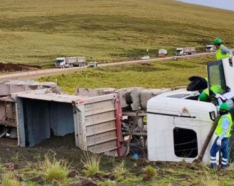 Las Bambas: derrame de concentrado de mineral tras volcadura de encapsulado en corredor minero 