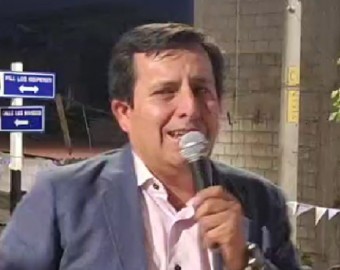 Alcalde Raúl Peña insulta a gobernador, arremete contra regidores y estigmatiza a comunicadores que no le repiten discurso