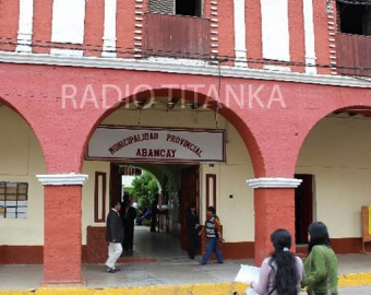 Municipio de Abancay adeuda salarios a trabajadores desde agosto y planea gastar más de S/500 mil por aniversario de elevación