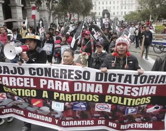 Discurso de Boluarte en medio de protestas y represión