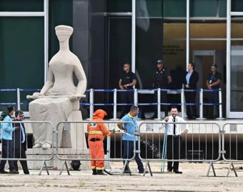 Muere un hombre cargado con explosivos tras un ataque fallido ante el Supremo de Brasil