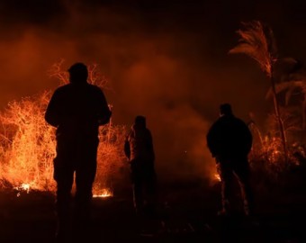 El humo de los incendios en Bolivia y Brasil afecta gravemente la calidad del aire en varias zonas de Sudamérica