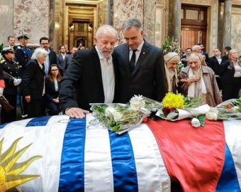 “Ahora Pepe acompaña al papa Francisco”, dijo el presidente de Brasil