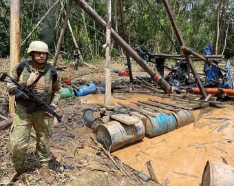 Madre de Dios: Fuerzas del orden destruyen dragas y maquinaria en operativo contra la minería ilegal