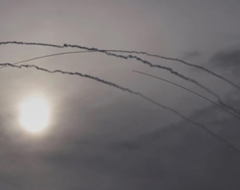 Irán y EEUU endurecen sus posturas sobre negociaciones para poner fin a la guerra