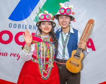 Moquegua: pareja de músicos representará al Perú en la India con la tradicional danza Sarawja