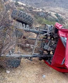 Despiste y volcadura de motocarga deja un muerto en Mara