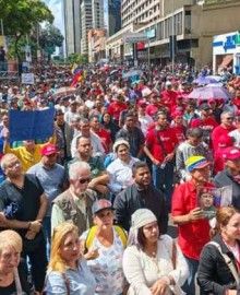 Movilizaciones populares en Venezuela exigen retorno inmediato de Nicolás Maduro y Cilia Flores