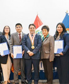 UNAJMA: entregan resoluciones de nombramiento a 14 docentes en el marco de la Ley N° 32171