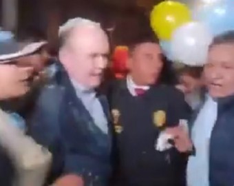 Puno: protestas y heridos en Juliaca tras llegada de Rafael López Aliaga 