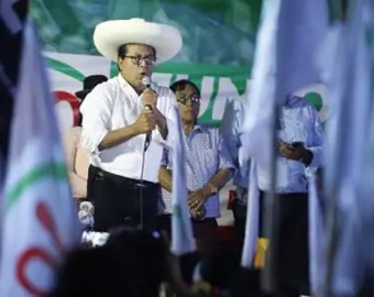 Sánchez propone frente patriótico y reformas de justicia en su campaña hacia el balotaje