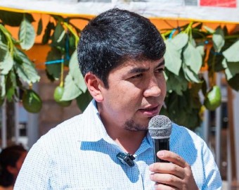 Expectoran a cuestionado gerente de Talavera de elecciones internas del cercado de Chicmo 