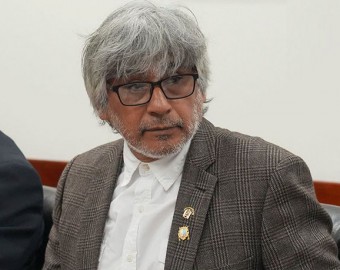 El primer transfuga del Senado: Jorge Gavidia renuncia a partido del Buen Gobierno