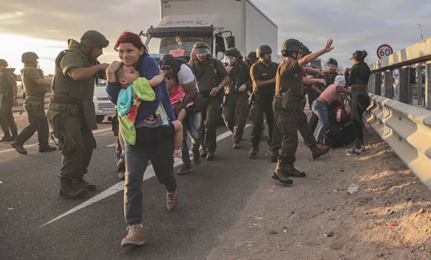 Perú y Chile tratarán en un comité binacional la crisis de migración y seguridad en la frontera