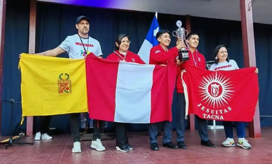 Tacna: estudiantes peruanos sorprenden al mundo como campeones del Mundial Escolar de Ciencia y Tecnología en Chile