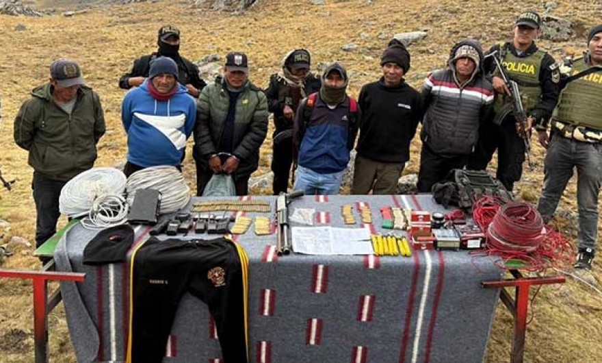 6 detenidos en operativo contra minería informal y actividades ilegales en Apu Pisti 
