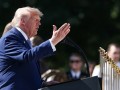 Trump relanza la guerra comercial con nuevos aranceles a 60 países, incluida la Argentina