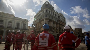 Aumenta a 31 el número de muertos por la explosión en el Hotel Saratoga de La Habana