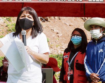 Mirtha Vásquez no convenció a comuneros en Ccapamarca