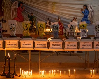 Familiares reciben restos de víctimas de Accomarca a 36 años de masacre