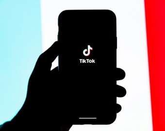 China reitera su condena al proyecto de ley que puede prohibir TikTok en EE.UU.