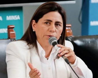 Congresista Alex Flores pide a ministra de Salud renunciar al cargo: 